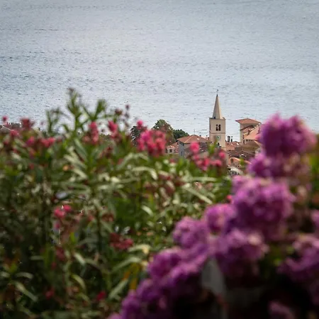 아파트 H-elios 로브란